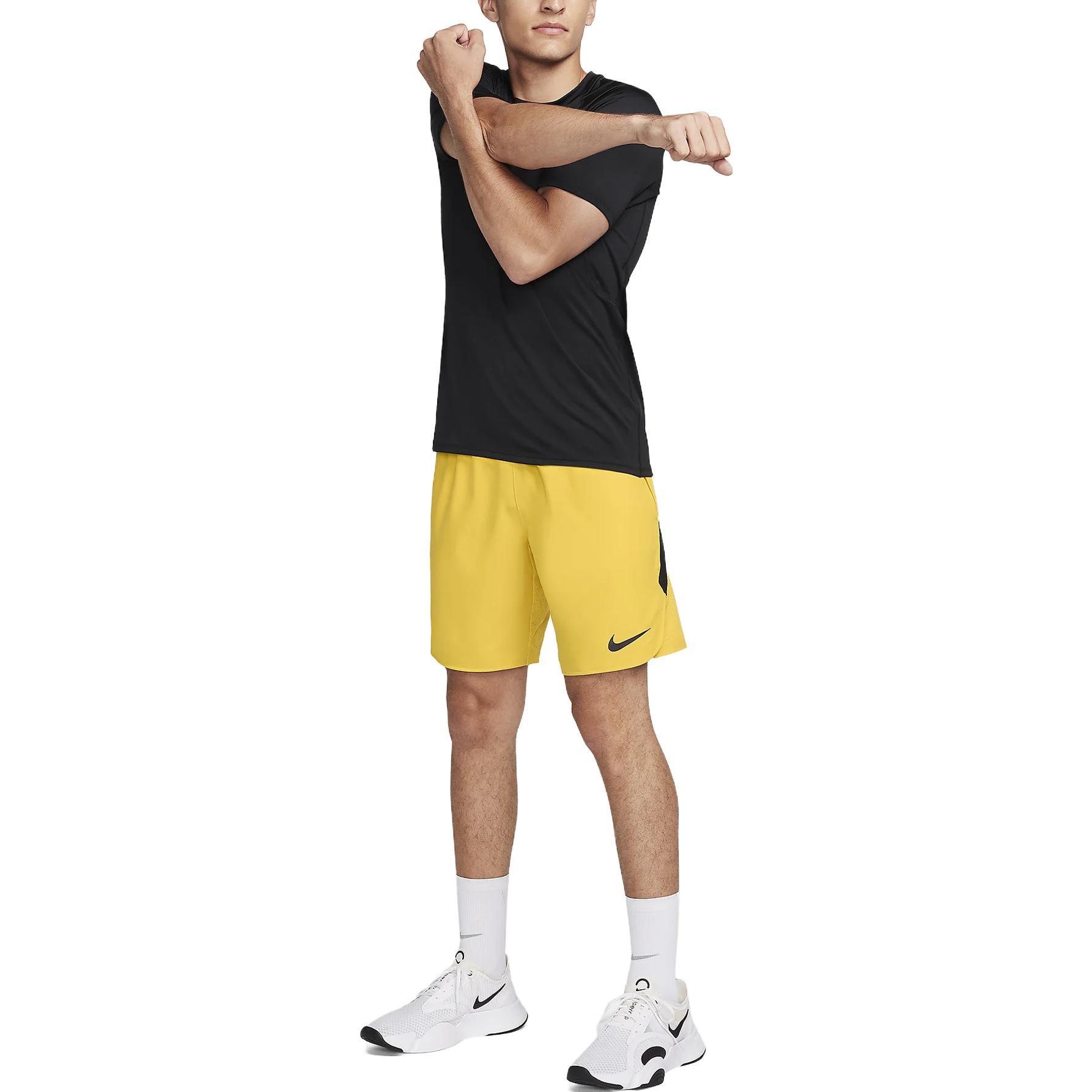 Nike Dri-FIT Flex Rep Pro Collection Logo