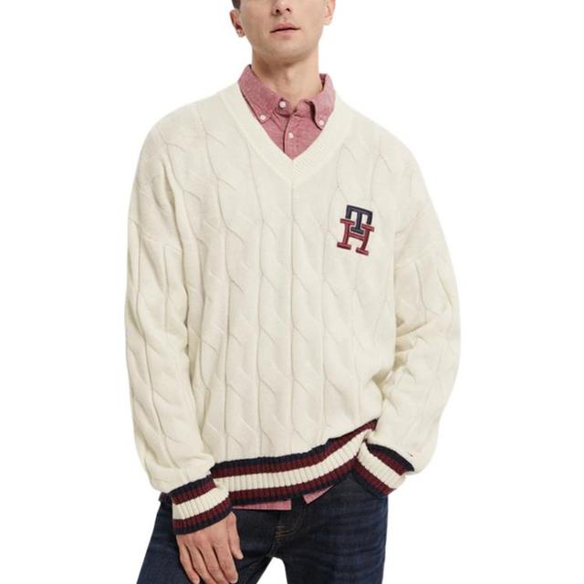 Tommy Hilfiger V