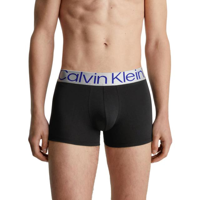 CKCalvin Klein 3