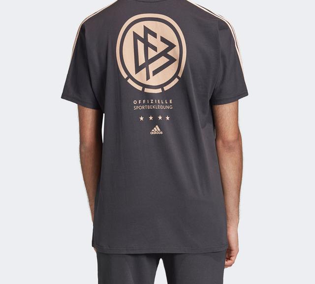 adidas T