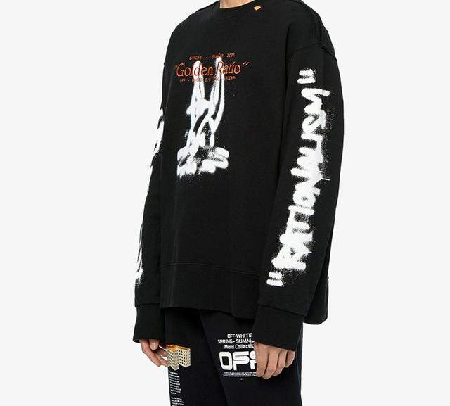 OFF-WHITE