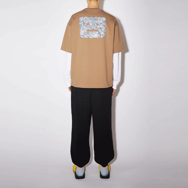 Acne Studios T