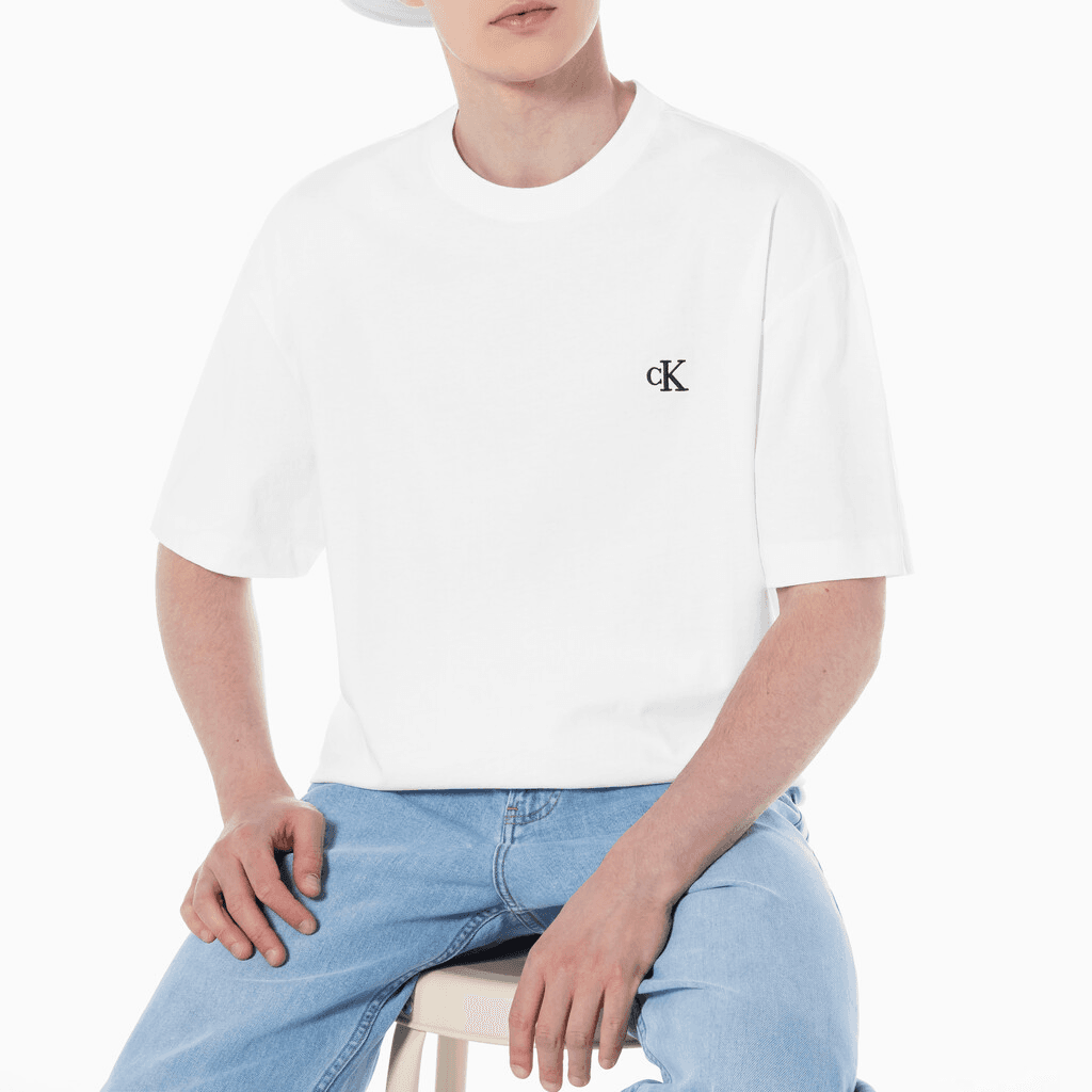 CKCalvin Klein T