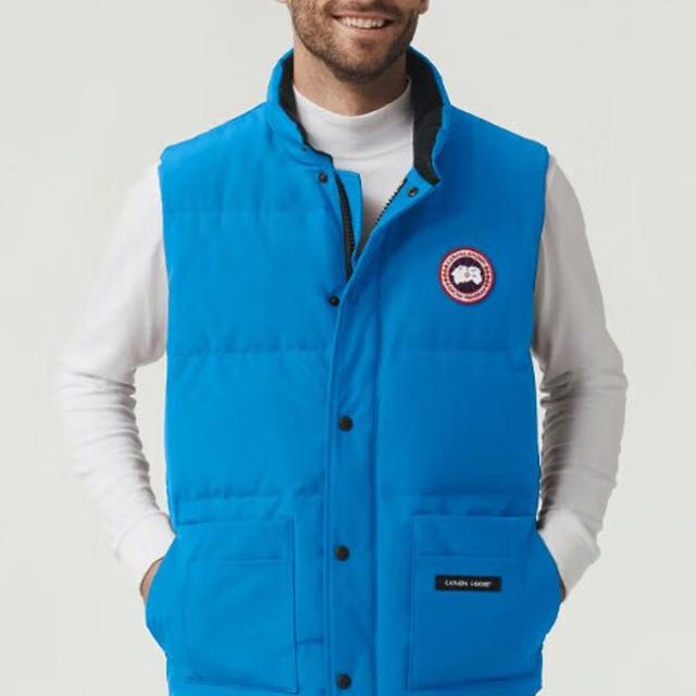 Canada Goose Freestyle crew Logo