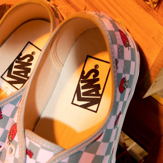 Vans Wallpaper Authentic