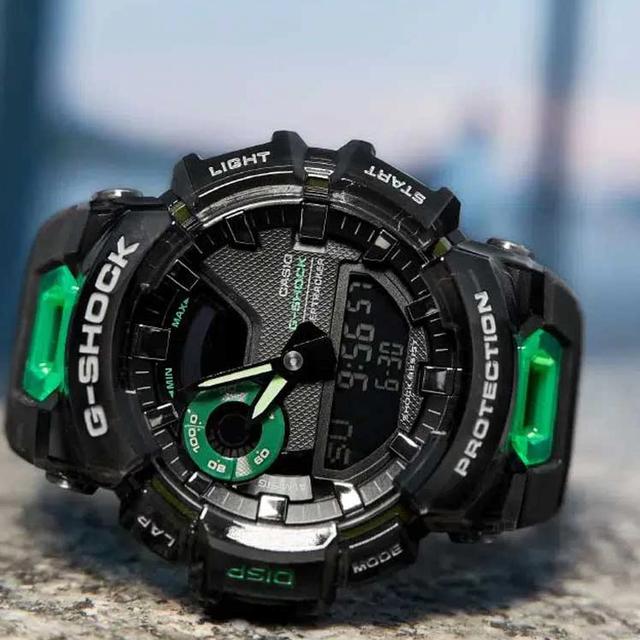 CASIO G-SHOCK G-SQUAD LED 48.9mm GBA-900SM-1A3PR