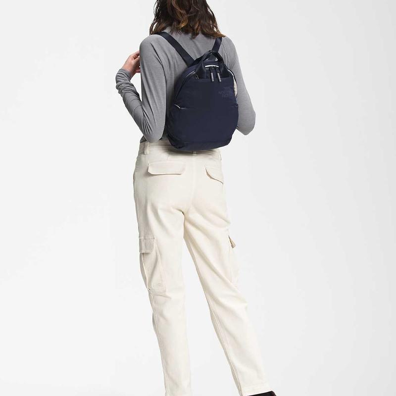 THE NORTH FACE Women's Never Stop Mini Backpack TNF Navy - Aviator Navy