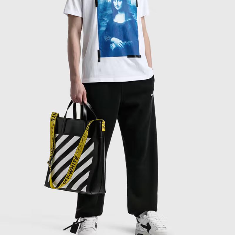 OFF-WHITE