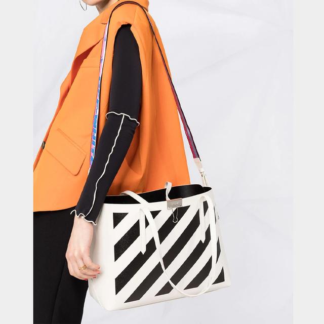 OFF-WHITE Diagonal