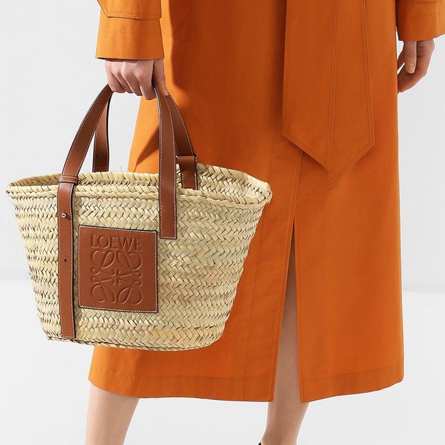 LOEWE Basket Anagram