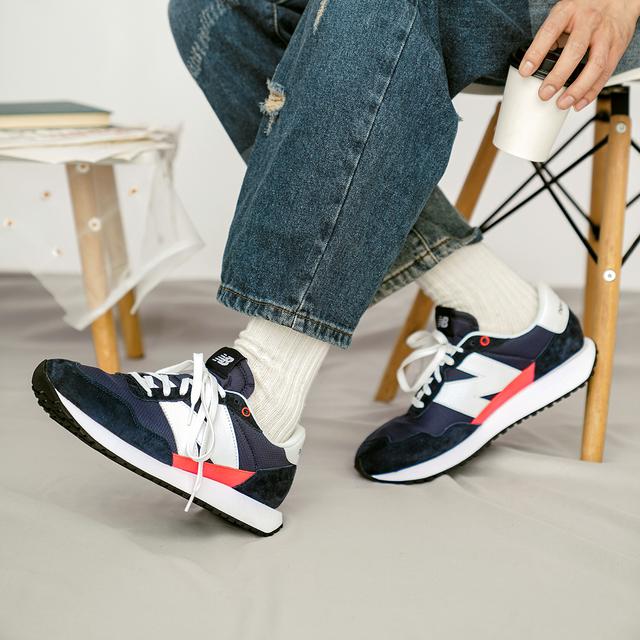 niko and .. x New Balance NB 237