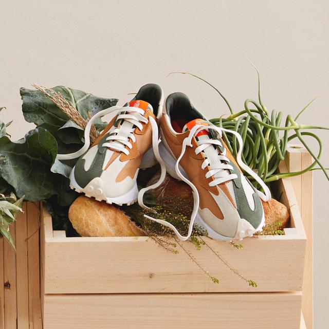 Todd Snyder x New Balance NB 327 Farmers Market