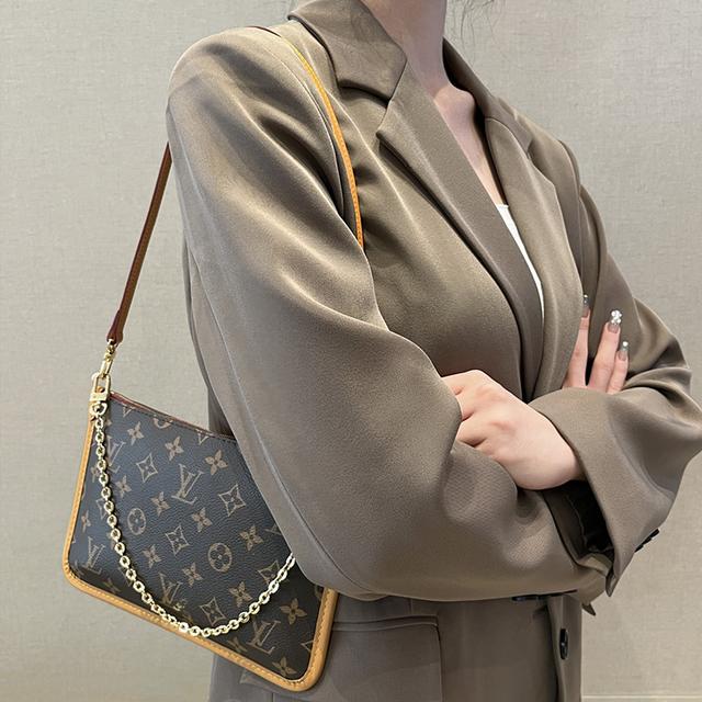 LV Carryall 60cm