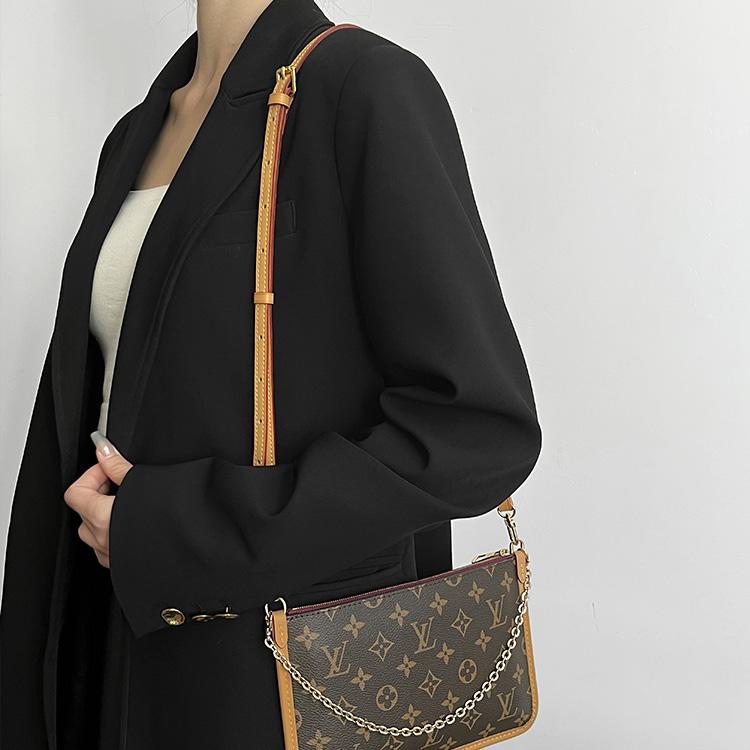 LV Carryall