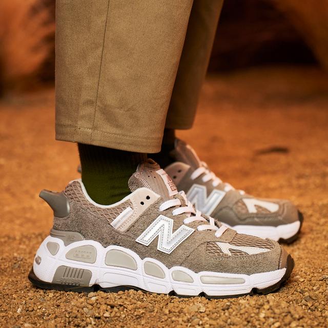 Salehe Bembury x New Balance NB 574 "Yurt"