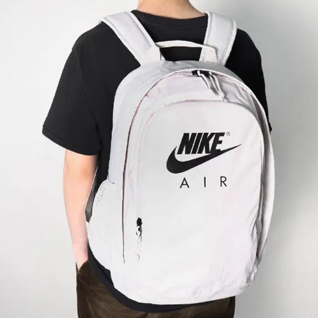 Nike air Logo