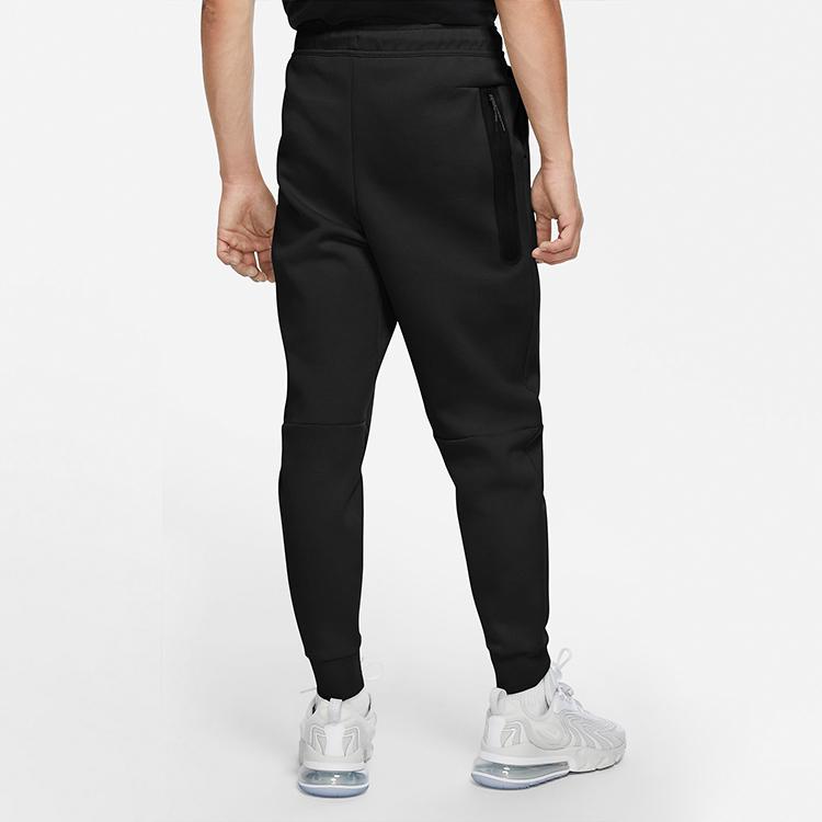 Nike Tech Fleece