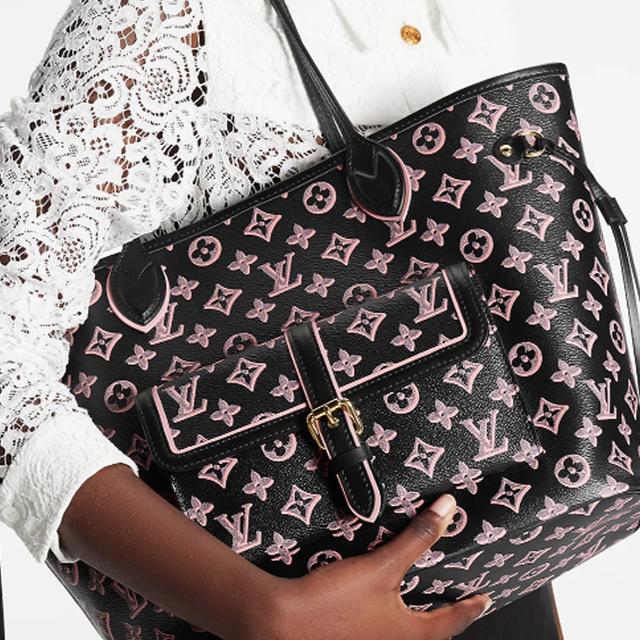 LOUIS VUITTON Fall for you Neverfull MM Tote