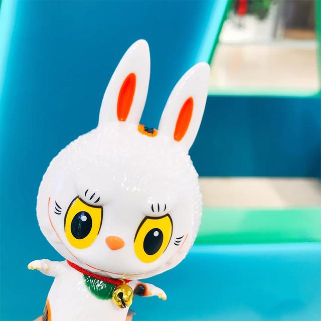 POP MART Zimomo Maneki 20cm