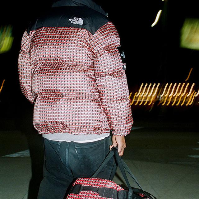 Supreme Week 5 x The North Face Studded Nuptse Jacket Logo