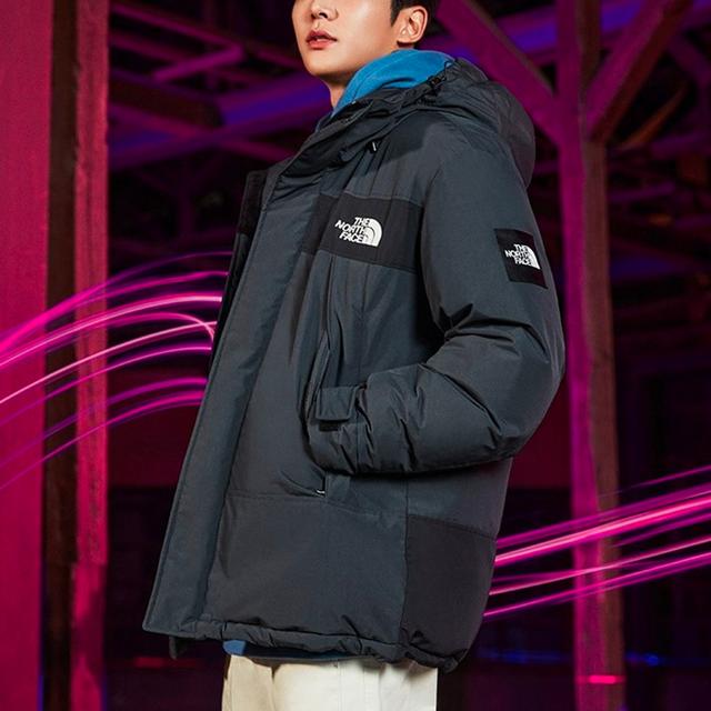 THE NORTH FACE tnf