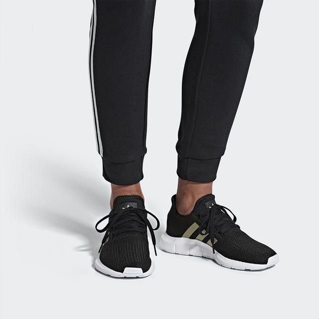 adidas originals Swift Run