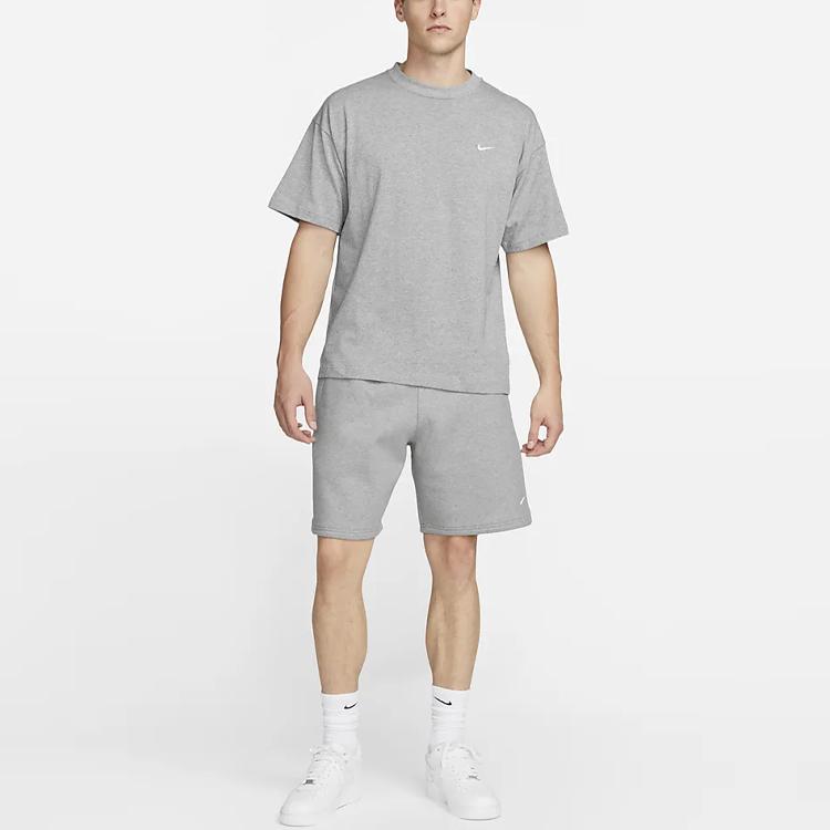 Nike Solo Swoosh Fleece Shorts Logo