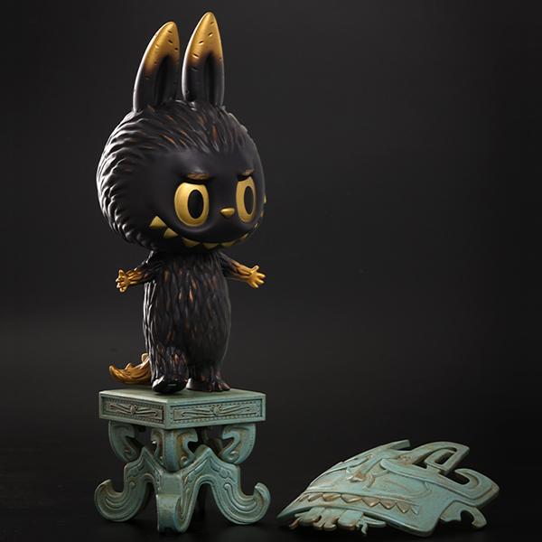 POP MART x SANXINGDUI MUSEUM ZIMOMO ZIMOMO 25cm