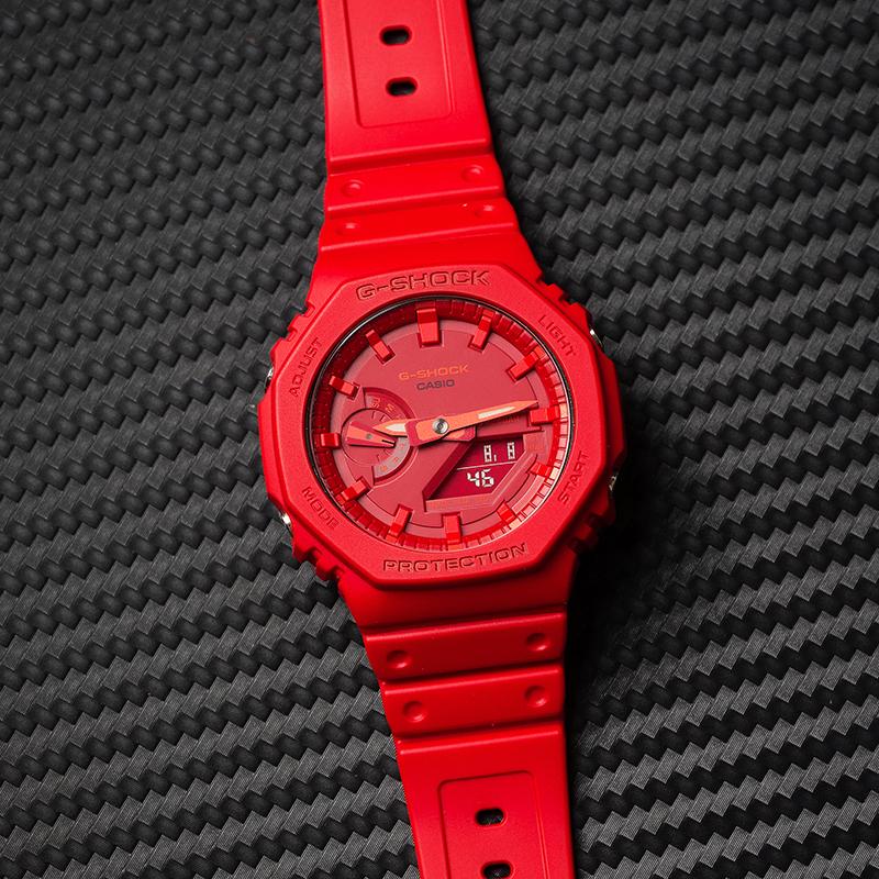 G-SHOCK GA-2100-4APR-person