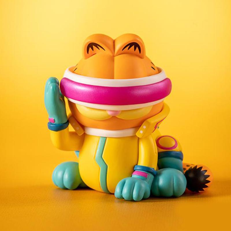 POP MART Garfield 12