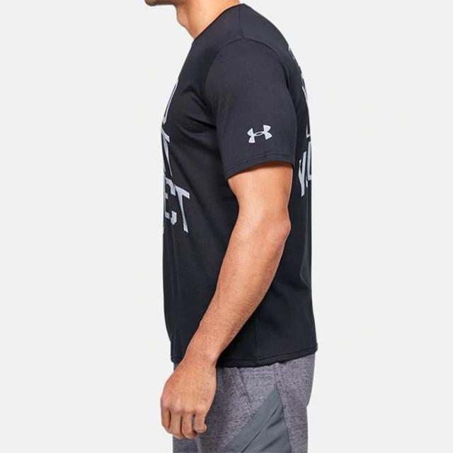 Under Armour T