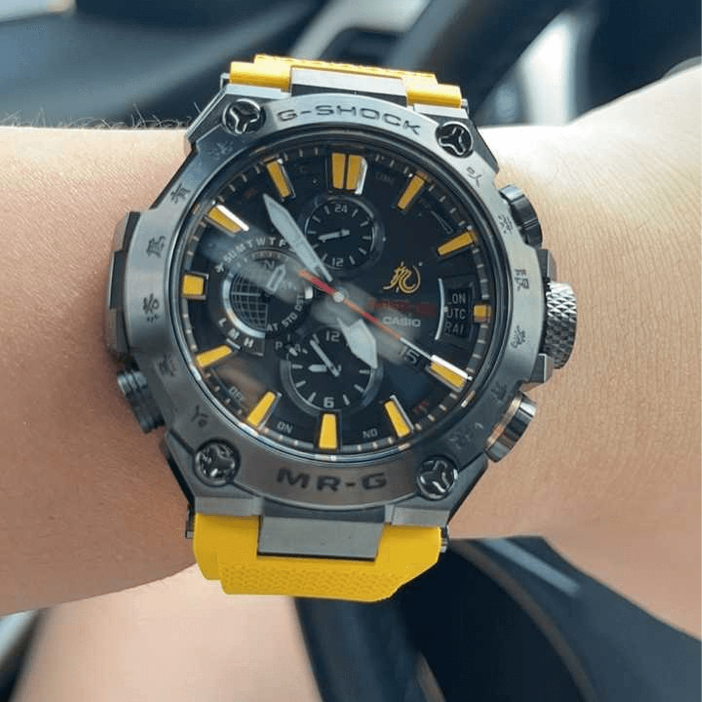 G-SHOCK MRG x BRUCE LEE 54.7*49.8mm MRG-G2000BL-9A