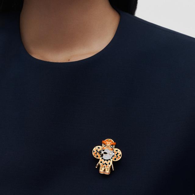 LOUIS VUITTON VIVIENNE ORANGE LION DANCE 18K