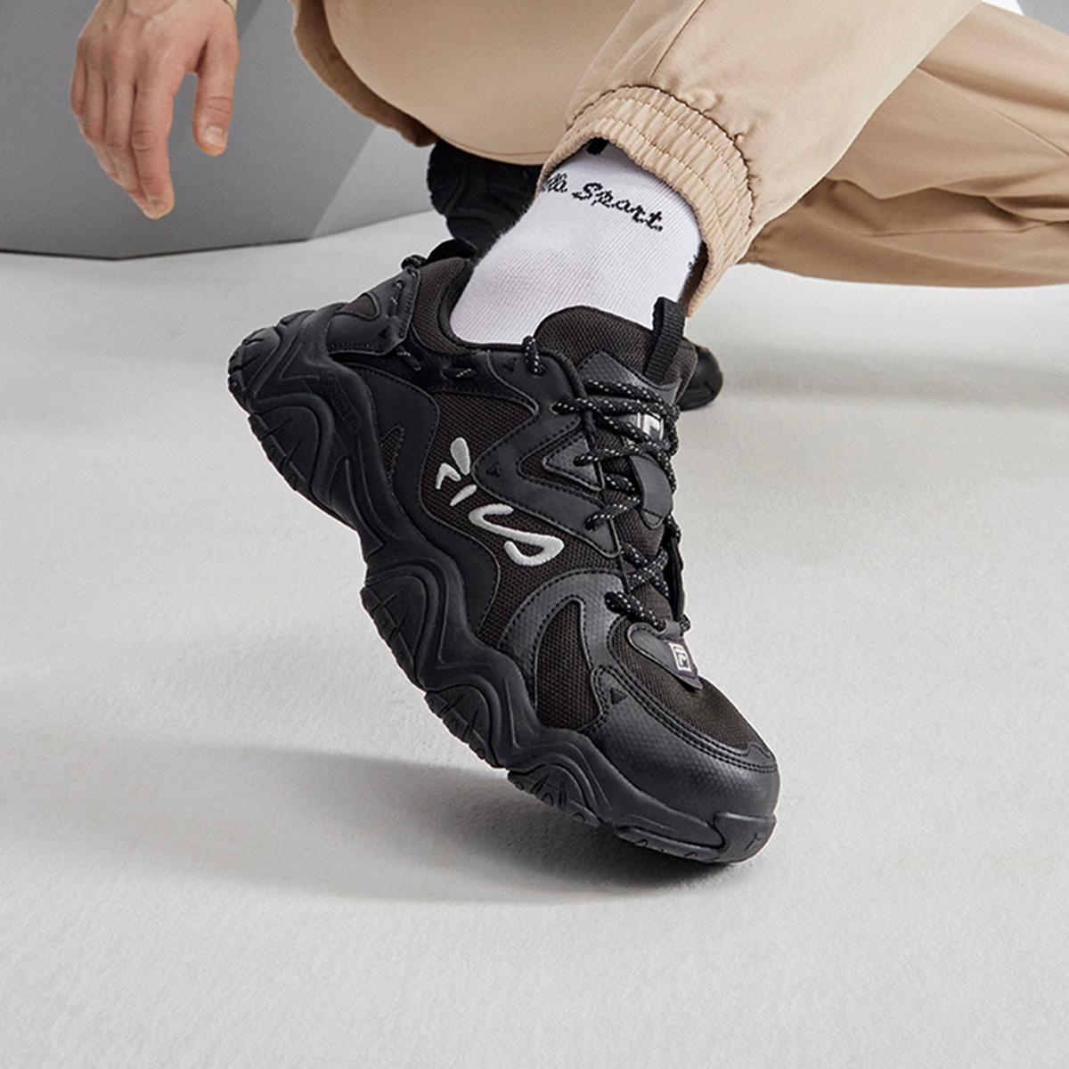 FILA Fluid 4