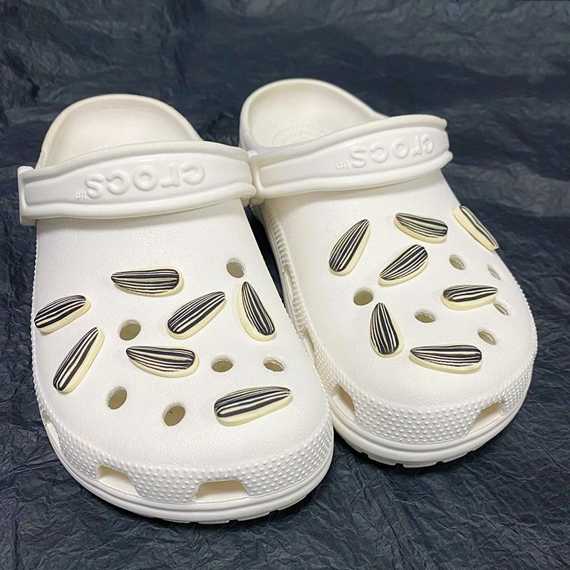 US8ACC crocsDIY