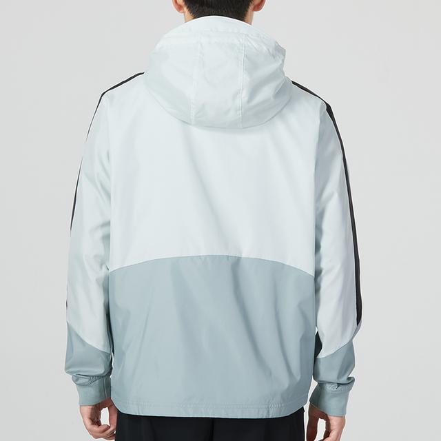 Under Armour Legacy Windbreaker Logo