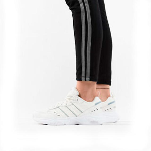 adidas neo Strutter