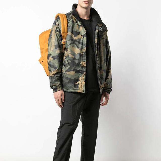 THE NORTH FACE Men's Telegraphic Coaches Jacket