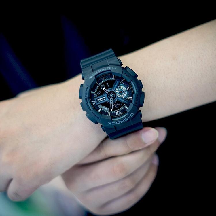 G-SHOCK 200 GA-110-1BDR