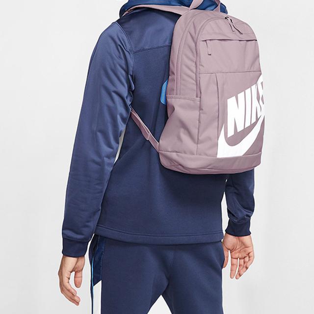 Nike ELEMENTALSportswear