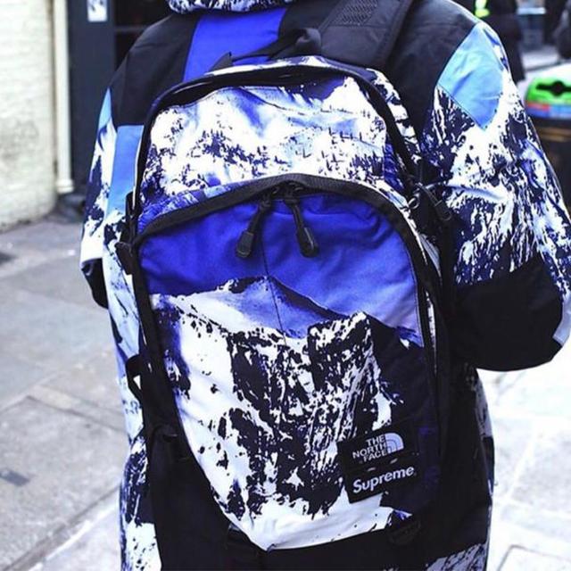 Supreme x The North FaceMountain Expedition Backpack TNF FW17