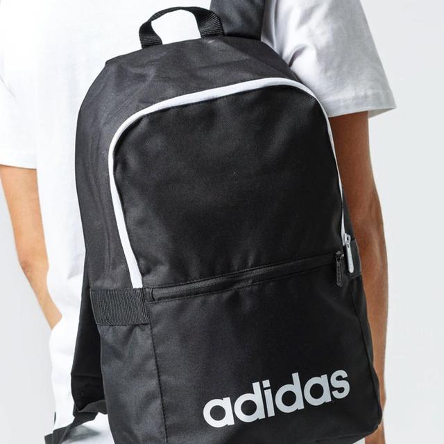 adidas neo Lin Clas Bp DayLogo