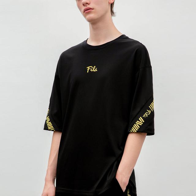 FILA T