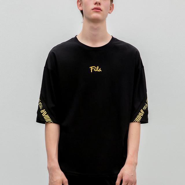 FILA T