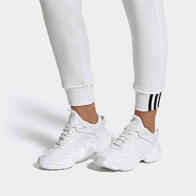 adidas originals Magmur Runner