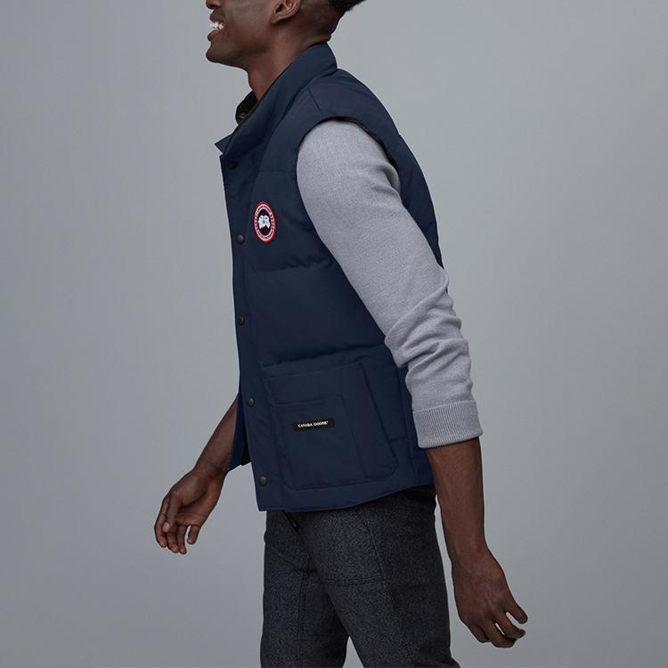 Canada Goose Freestyle Logo