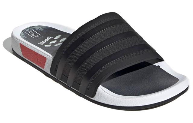 adidas Adilette