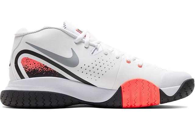 Nike Tech Challenge Lava