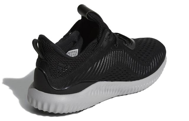 adidas AlphaBounce Em M