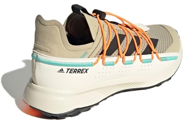 adidas Terrex Voyager 21